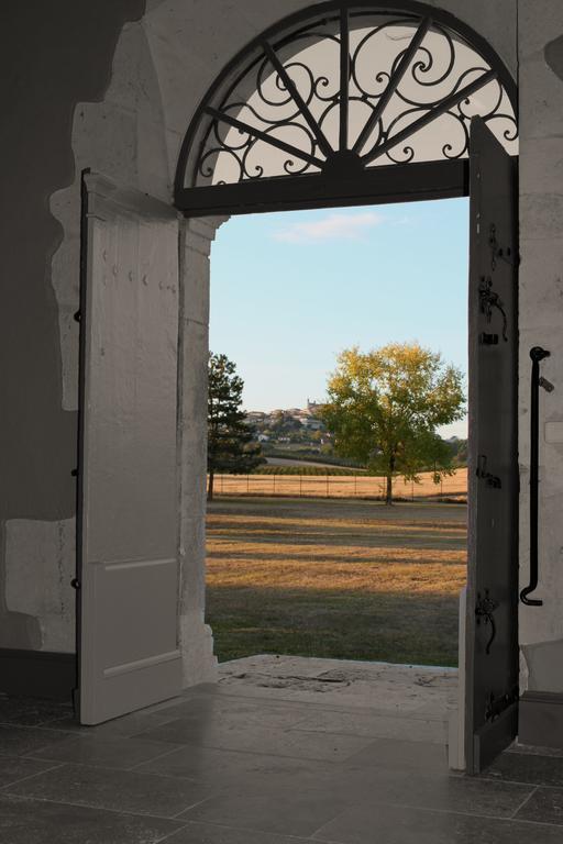 Chateau Secretary مونفلاكين المظهر الخارجي الصورة