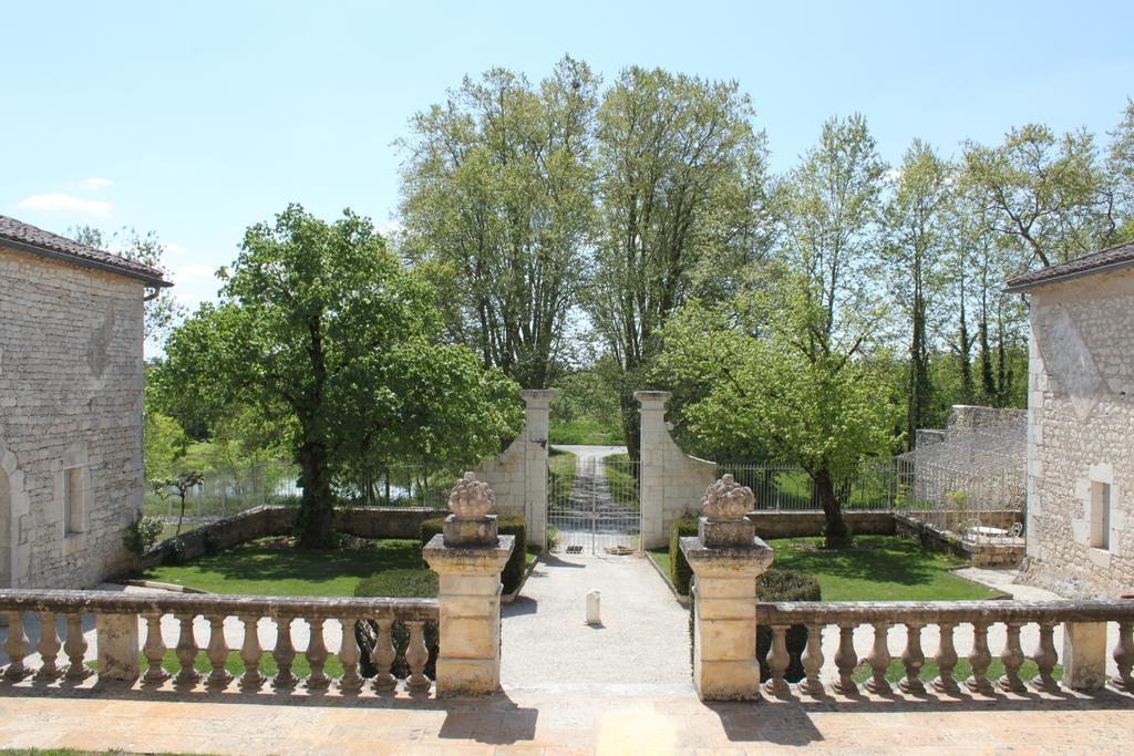 Chateau Secretary مونفلاكين المظهر الخارجي الصورة
